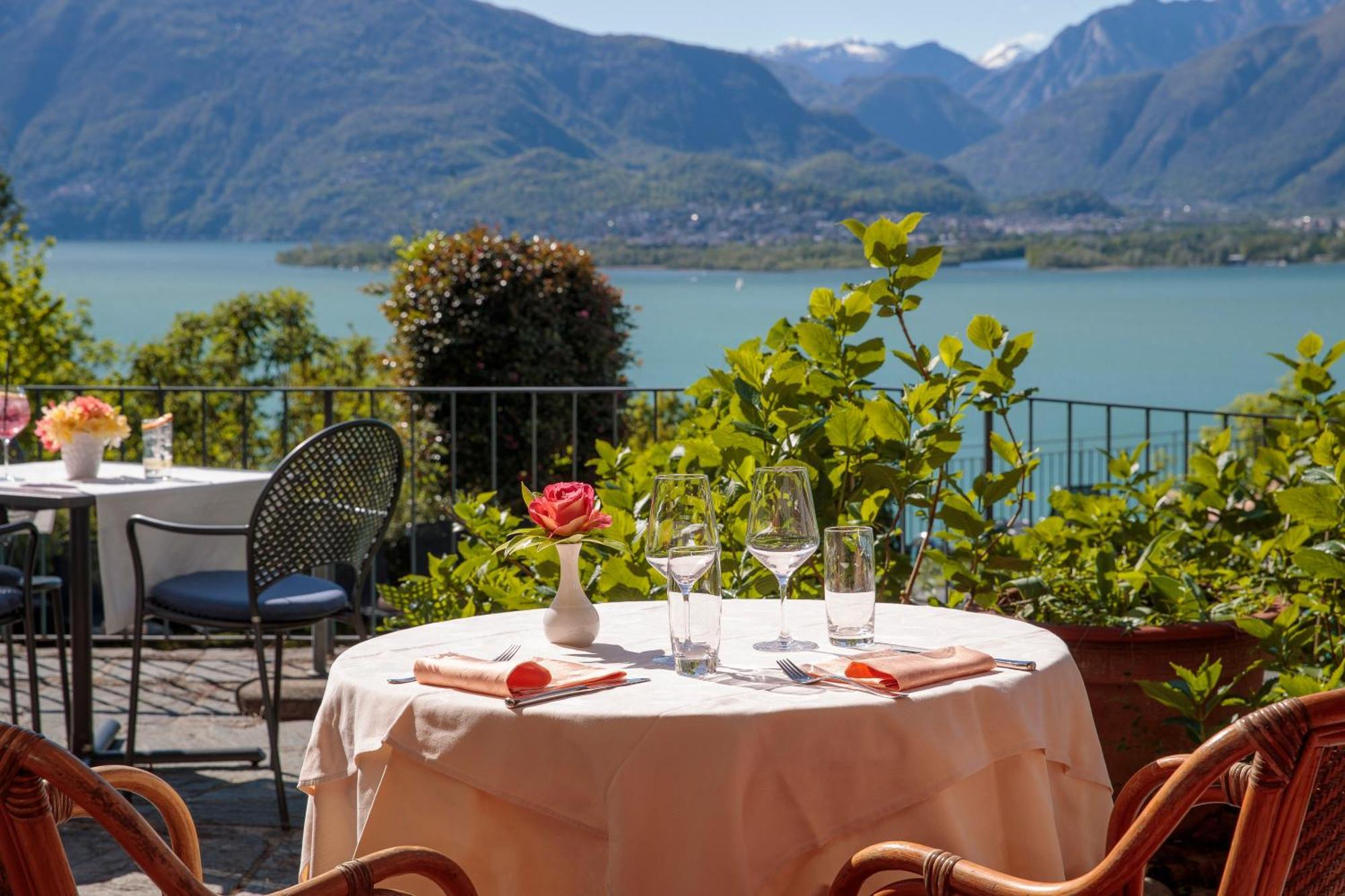 Hotel Bellavista Gambarogno Buitenkant foto